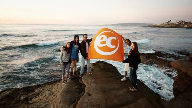 8. ''English in Action'' seçeneği ile çalışarak İngilizcenizi geliştirebilirsiniz.