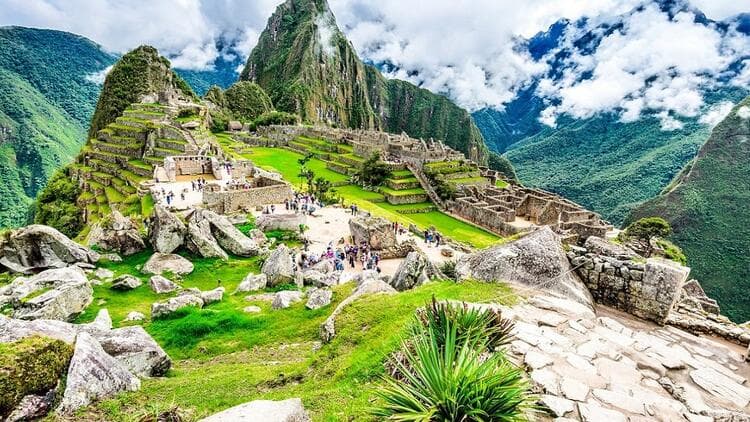 5. Machu Picchu (Peru)