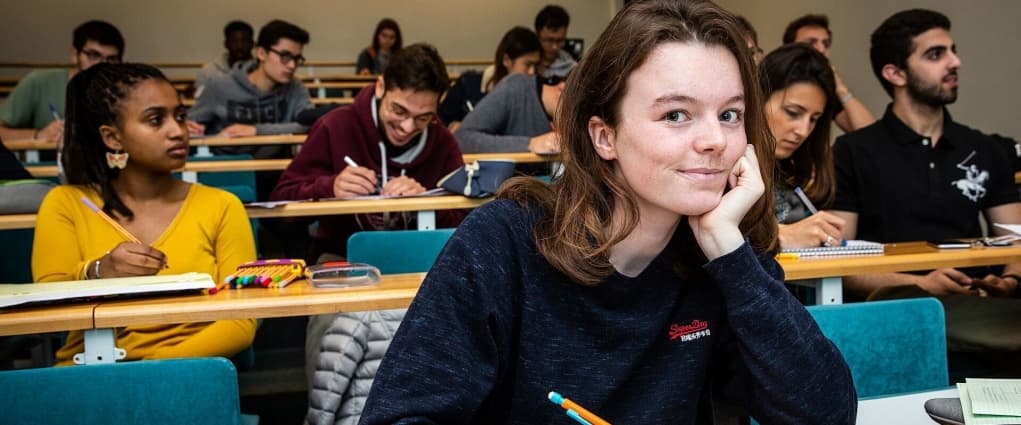 İrlanda'da Hem Yüksek Lisans Yap Hem Çalış!