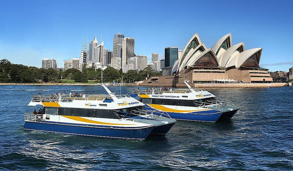 3. Sidney Limanı’nda tura çıkın.