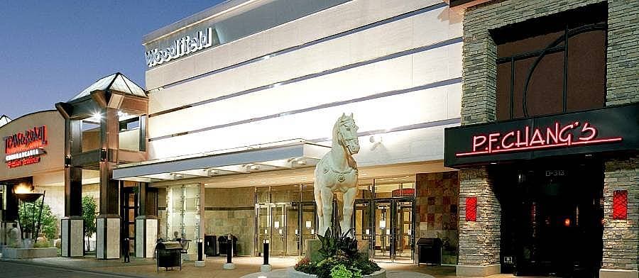 10. Woodfield Mall, Schaumburg, Illinois