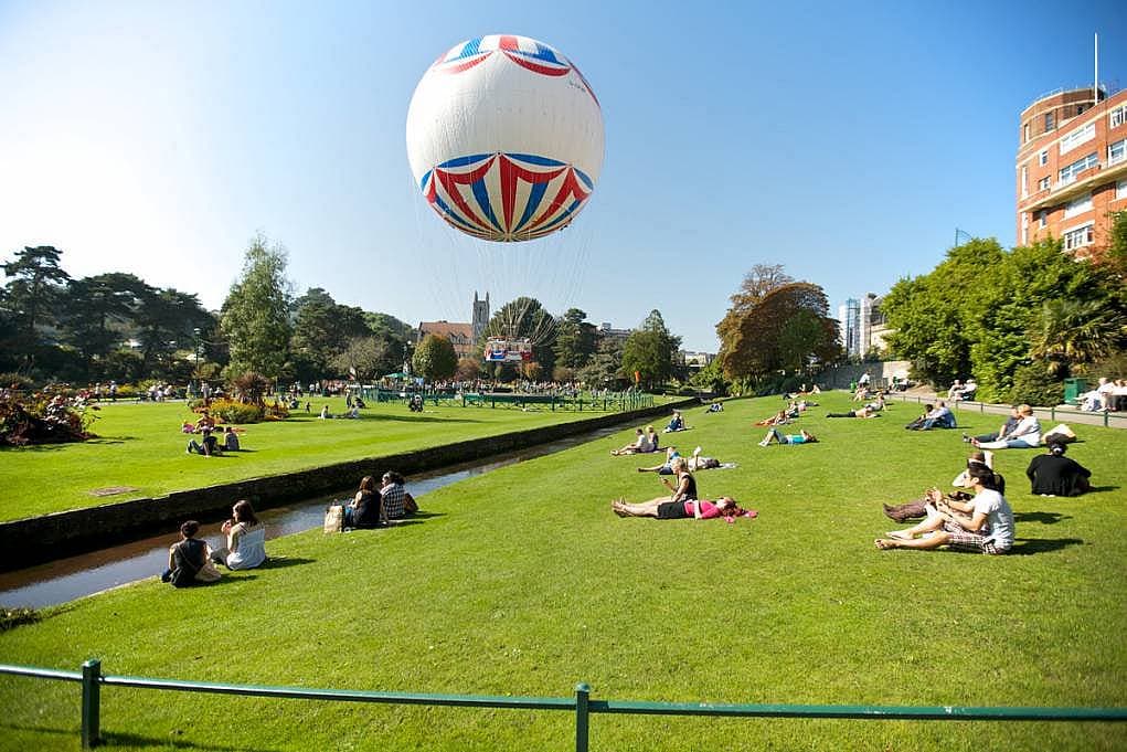 Bournemouth’da Gündelik Yaşamdan Kareler