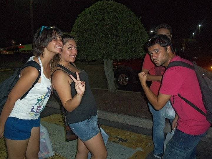 8. Virginia Beach'te alışverişten geç dönmeyin.