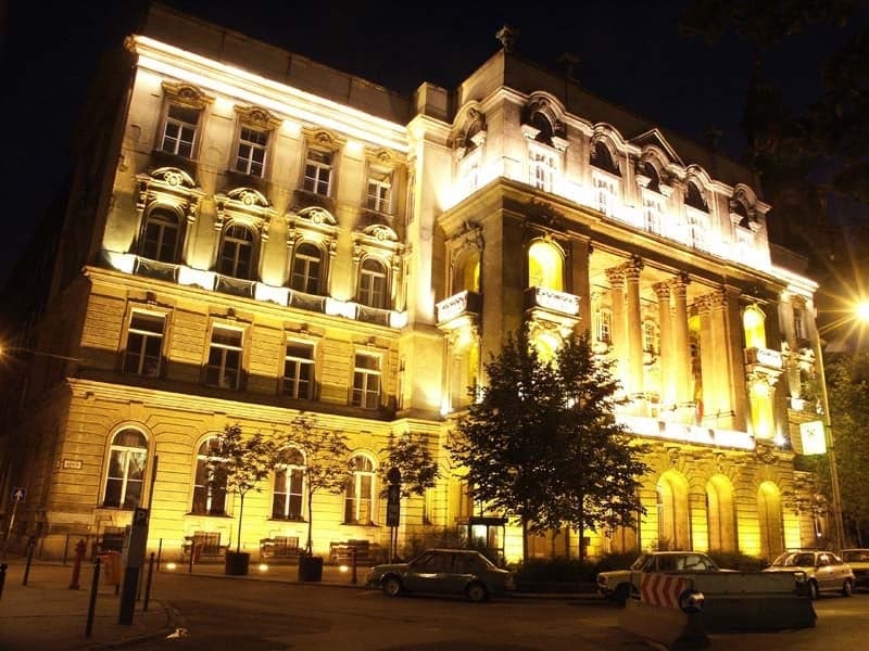 7. Eötvös Lorand Üniversitesi