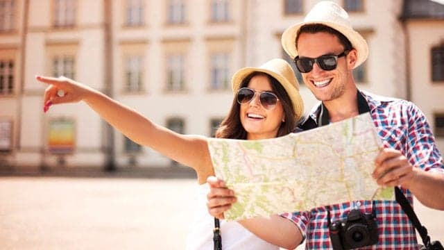 17. “Macera tehlikeli sanıyorsan, rutini dene; öldürücüdür..” – Paulo Coelho