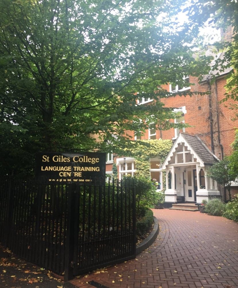 4. St Giles Londra - Highgate