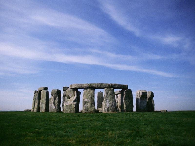 5. Stonehenge - Salisbury, İngiltere