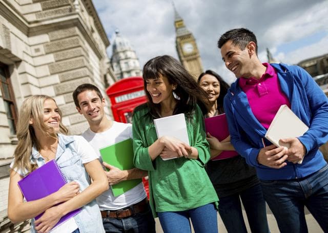 Eğitim için Birleşik Krallık’ı Tercih Edenlerin Oranı Yüzde 20 Arttı!