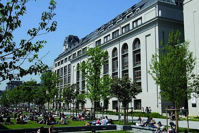 4. Paris Üniversitesi