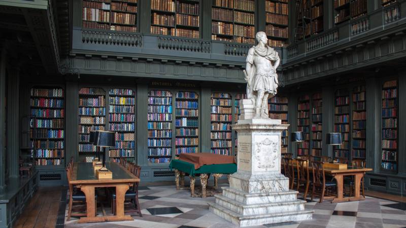 23. Codrington Library, University of Oxford (Oxford)