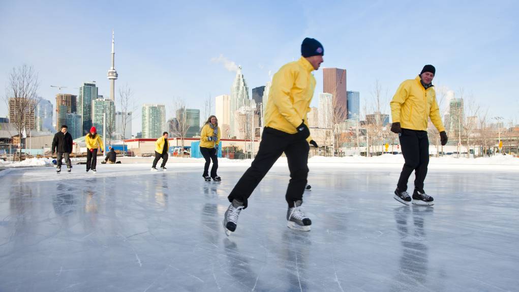 3. Toronto'da buz pateni yaptığında..