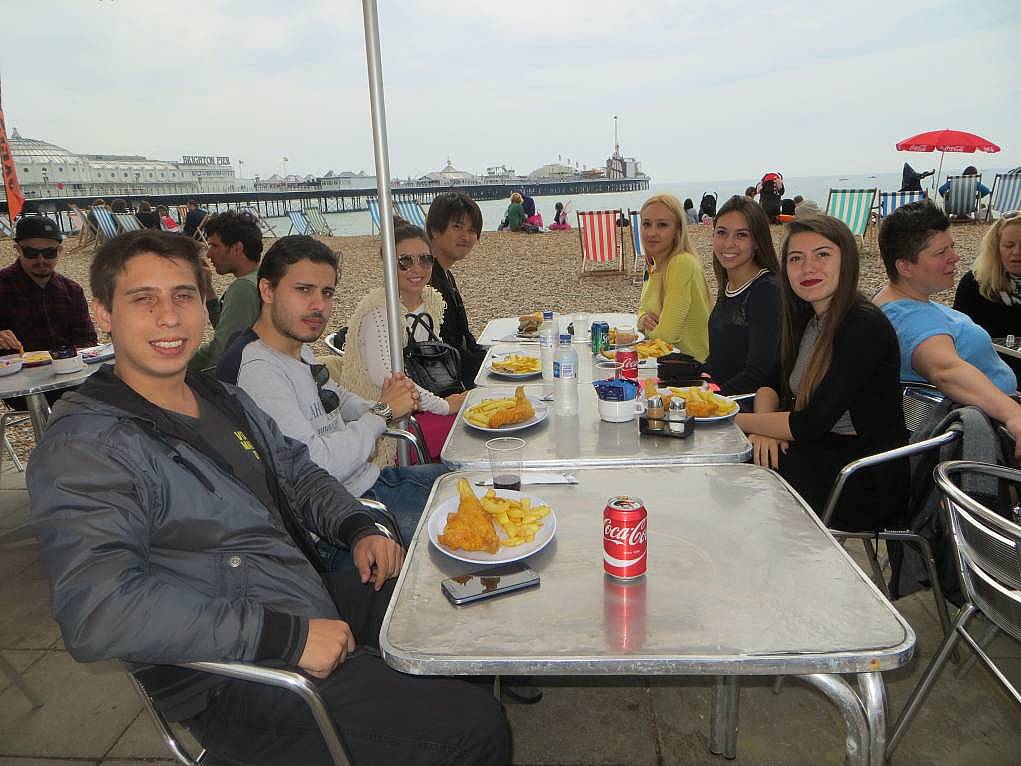 19. Brighton sahilde Fish&Chips keyfimiz!