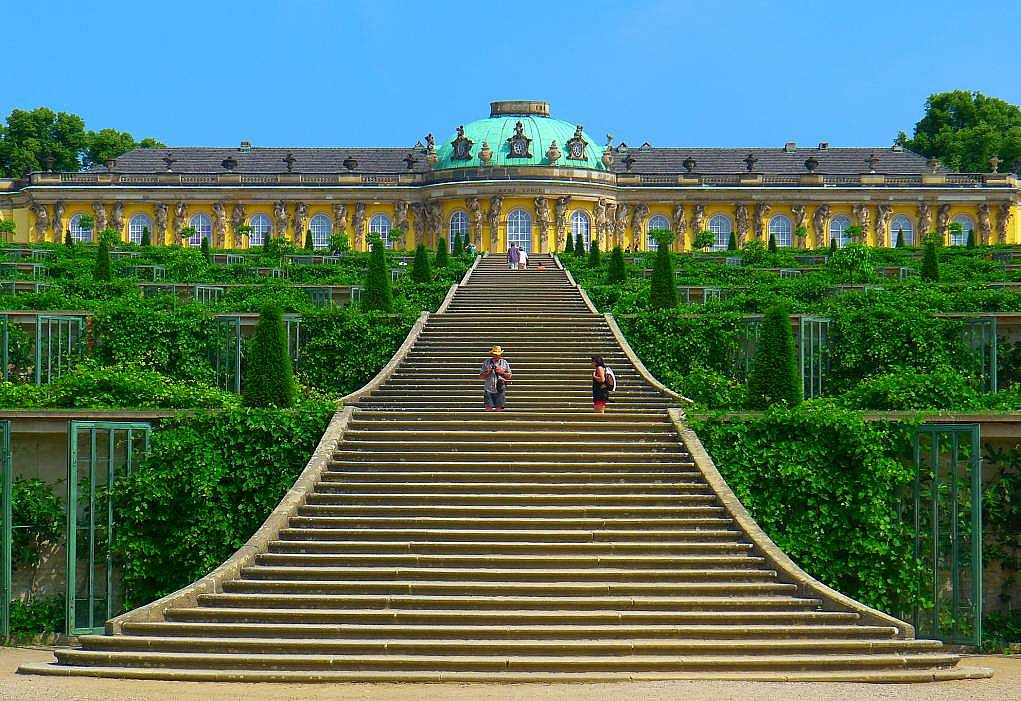 25. Bonus: Potsdam Sarayı
