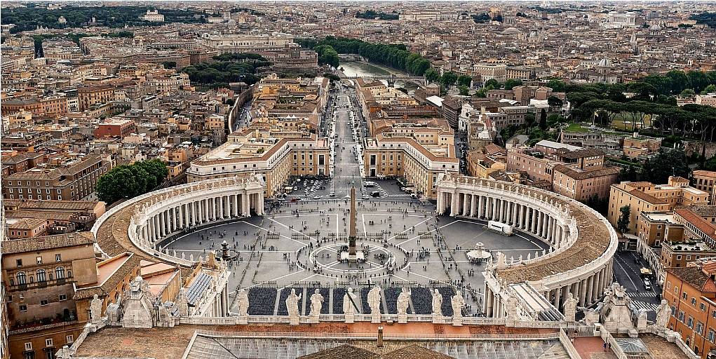 9. Aziz Petrus Meydanı - Vatikan