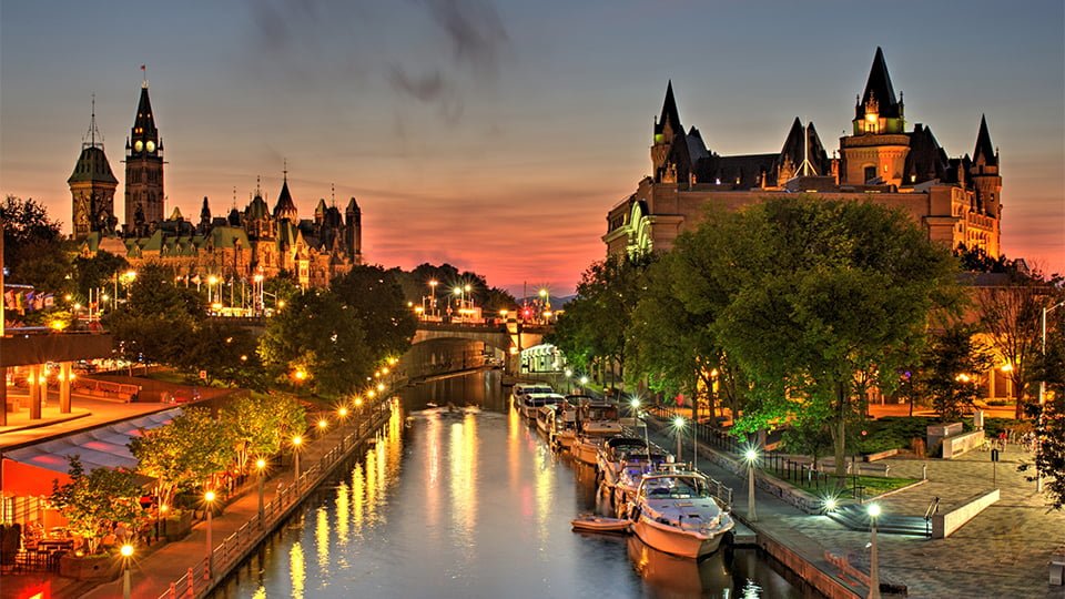 7. Kanada'nın başkenti Ottawa, yerli dilinde ticaret yapmak manasına gelir.