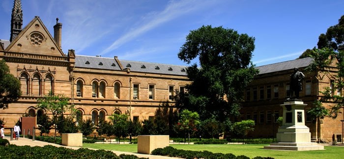 8. Adelaide Üniversitesi - University Of Adelaide