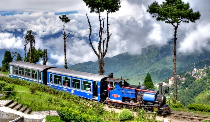 5. Darjeeling Himalayalar Hattı - Hindistan