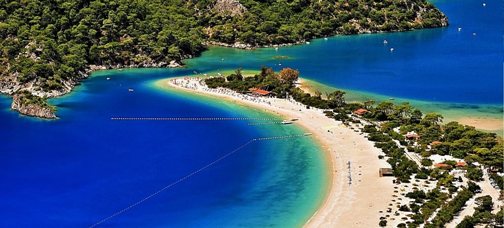 2. You can experience four seasons at the same time in Turkey.