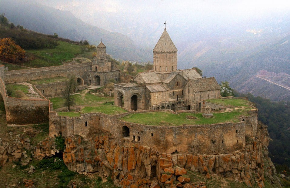 5. Tatev Manastırı