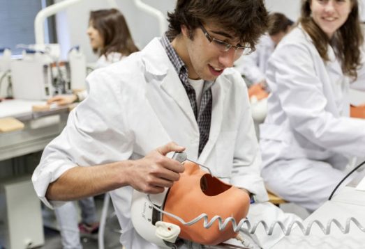Çekya’da Tıp ve Diş Hekimliği Hakkında Faydalı Bilgiler